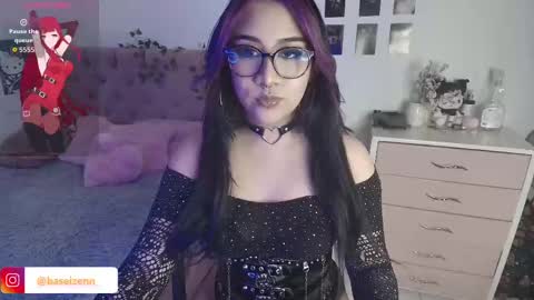 Snapshot of exodiakinky chatting on September 2025 04:25:01 AM Goddess Exodia please help me reach 100 thumbs up online show from September 2025 04:25:01 AM