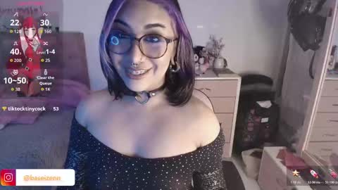 Snapshot of exodiakinky chatting on November 2025 04:45:02 AM Goddess Exodia please help me reach 100 thumbs up online show from November 2025 04:45:02 AM