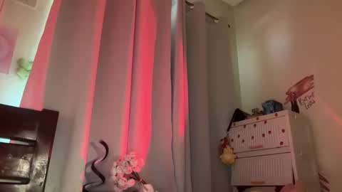 Snapshot of exoo_exoo_07 chatting on February 2026 02:54:02 AM Angela online show from February 2026 02:54:02 AM