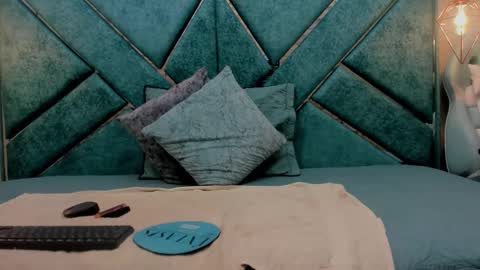 Snapshot of exotic_trans chatting on November 2025 11:32:02 AM Adriana online show from November 2025 11:32:02 AM