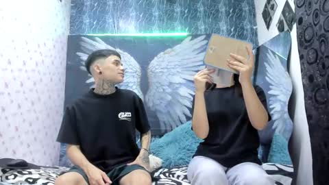 exotichot_couple online show from April 2026 12:17:01 AM