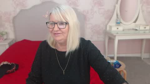 Alana online show from June 2026 10:08:02 PM