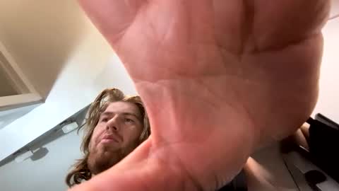 Explosivee andyy online show from November 2025 07:45:01 AM