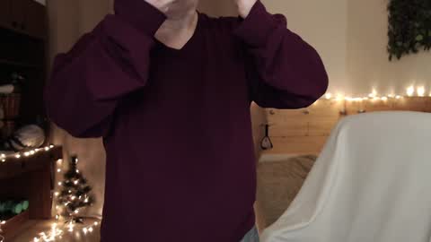 Crystal online show from December 2024 04:20:02 AM