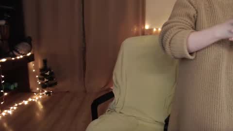 Crystal online show from February 2025 12:10:02 AM