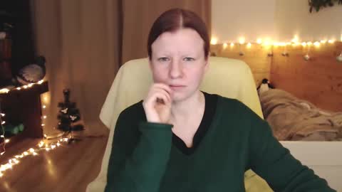 Crystal online show from February 2025 10:14:02 PM