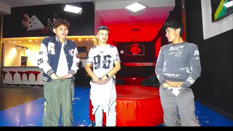 Snapshot of extrangers chatting on November 2025 01:55:02 PM extrangers online show from November 2025 01:55:02 PM