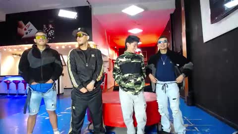 Snapshot of extrangers chatting on November 2025 01:11:02 PM extrangers online show from November 2025 01:11:02 PM