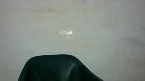 Snapshot of extremelywetgirl_ chatting on April 2026 08:35:01 AM extremelywetgirl_ online show from April 2026 08:35:01 AM