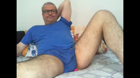 Snapshot of eyes12 chatting on June 2026 05:46:02 AM GEORGE online show from June 2026 05:46:02 AM