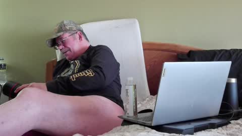 Eyeswideshut63 online show from January 2025 05:27:01 PM