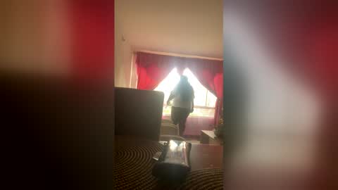 eyshaexotii online show from April 2026 12:43:01 PM