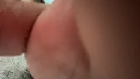 Snapshot of eyyoboobo0 chatting on December 2025 05:19:02 PM eyyoboobo0 online show from December 2025 05:19:02 PM