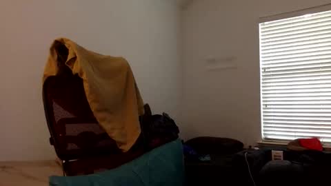 ezjorider33 online show from May 2026 02:57:01 PM