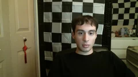 Ezra Naamah online show from January 2025 12:49:01 AM