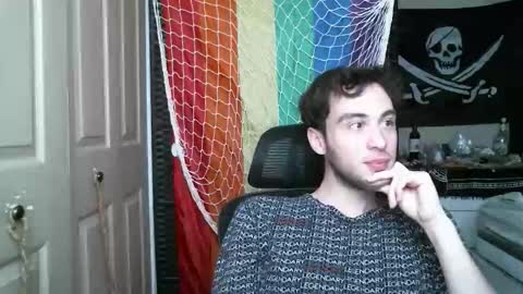 Ezra Naamah online show from February 2026 10:22:01 PM