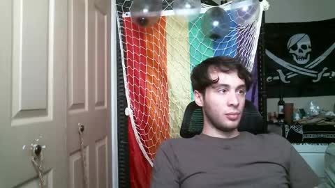 Ezra Naamah online show from April 2026 10:07:02 PM