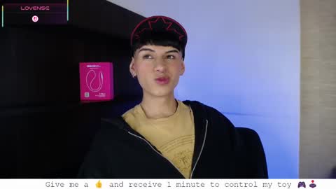 Juan online show from October 2025 05:38:01 AM