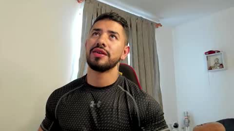 Ezzio Scolaro online show from March 2026 09:55:01 PM