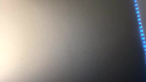 ezzy2314 online show from February 2026 11:37:01 PM