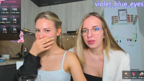 Snapshot of f1oraa chatting on December 2024 01:07:02 PM if you dont have fansly account yet use this link to registration online show from December 2024 01:07:02 PM