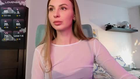 Snapshot of f1oraa chatting on March 2026 02:20:01 PM if you dont have fansly account yet use this link to registration online show from March 2026 02:20:01 PM