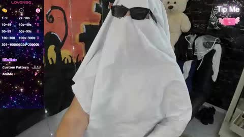 Snapshot of faberdubois1 chatting on October 2025 04:08:02 PM camila online show from October 2025 04:08:02 PM