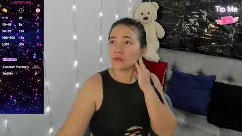 Snapshot of faberdubois1 chatting on November 2025 01:33:02 PM camila online show from November 2025 01:33:02 PM