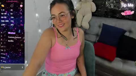 Snapshot of faberdubois1 chatting on December 2025 12:27:01 AM camila online show from December 2025 12:27:01 AM