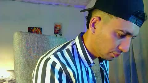 Snapshot of fabi_calde chatting on September 2025 02:33:01 AM fabi online show from September 2025 02:33:01 AM