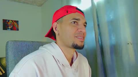 Snapshot of fabi_calde chatting on December 2025 02:45:02 PM fabi online show from December 2025 02:45:02 PM