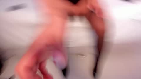  Fabi  online show from December 2025 10:46:02 AM