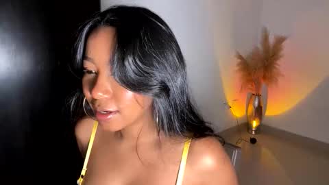 Snapshot of fabianna_laraa chatting on February 2026 06:24:02 PM Thianna online show from February 2026 06:24:02 PM