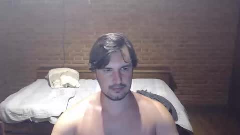 fabio_rodrigues online show from December 2024 02:08:02 AM