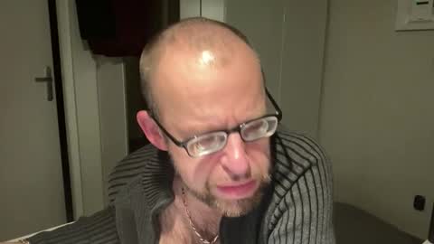 Snapshot of fabiothick chatting on October 2025 11:27:02 PM fabiothick online show from October 2025 11:27:02 PM