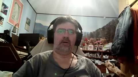 Snapshot of fabius2673 chatting on June 2026 06:47:02 AM Fabius online show from June 2026 06:47:02 AM