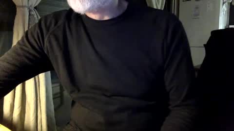 Snapshot of fabro45 chatting on February 2025 09:52:02 PM Fabro online show from February 2025 09:52:02 PM