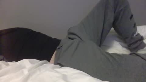 FacelessEscape online show from October 2025 11:22:01 AM