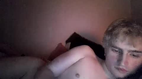 Snapshot of faecjk chatting on December 2025 04:17:01 AM faecjk online show from December 2025 04:17:01 AM