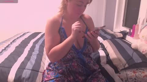 Faerie Dalelio online show from December 2024 02:42:02 AM