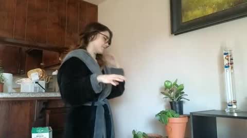 Snapshot of faerienugs chatting on January 2025 10:19:01 PM Faerie 3 online show from January 2025 10:19:01 PM