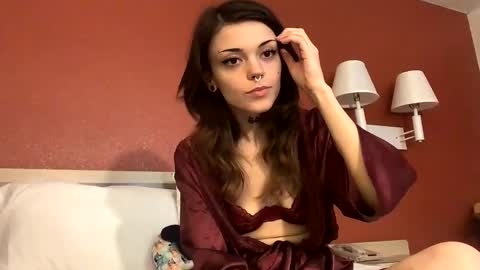 Snapshot of faerienugs chatting on March 2025 02:29:01 AM Faerie 3 online show from March 2025 02:29:01 AM