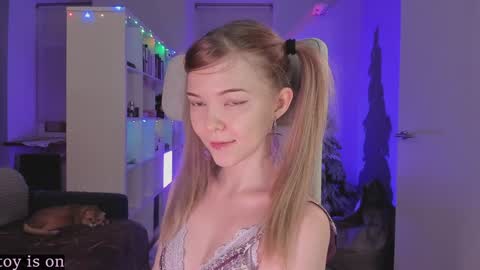 fairy_casey online show from December 2024 10:37:01 PM