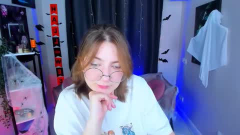 Tara online show from November 2025 01:35:02 PM