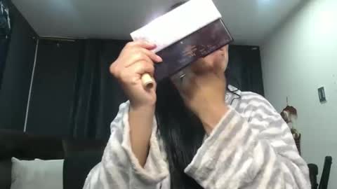 Snapshot of fairylatin chatting on December 2025 09:02:01 AM fairylatin online show from December 2025 09:02:01 AM