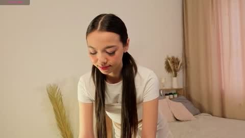 Snapshot of faithinpromo chatting on May 2026 09:16:01 AM My name is Milisa online show from May 2026 09:16:01 AM