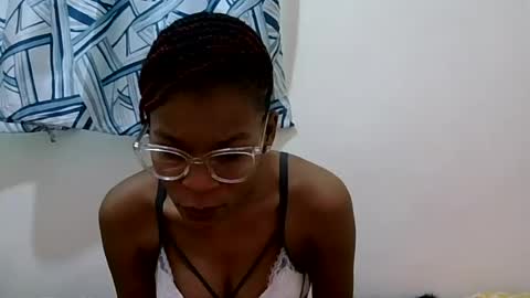 faizah_ online show from July 2026 06:27:02 AM
