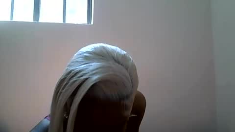 faizah_ online show from August 2026 10:29:01 AM