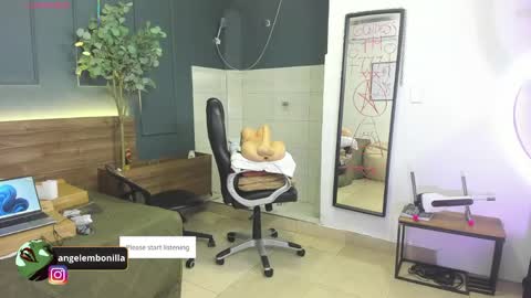 Snapshot of fallen_angel999777 chatting on May 2026 12:10:01 PM Megan 630 1330 -5 online show from May 2026 12:10:01 PM
