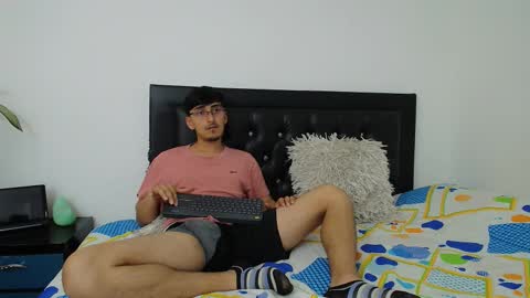 FallGays online show from February 2026 10:46:02 PM